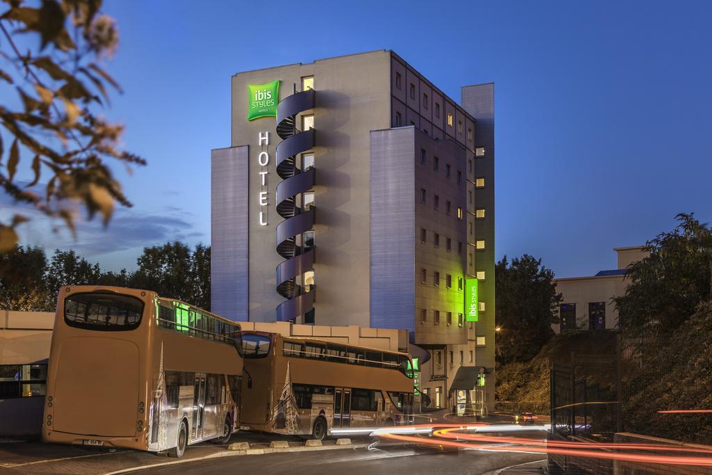 Ibis Styles Paris Saint Ouen Hotel Exterior photo